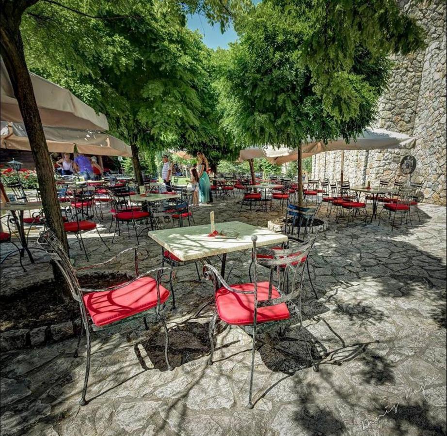 Ethno Village Stanisici 비옐리나 외부 사진