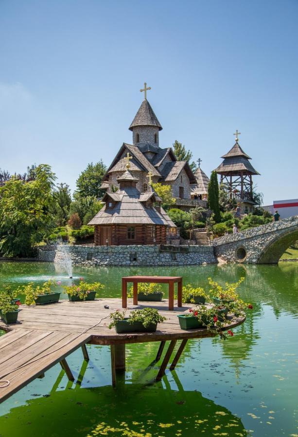 Ethno Village Stanisici 비옐리나 외부 사진